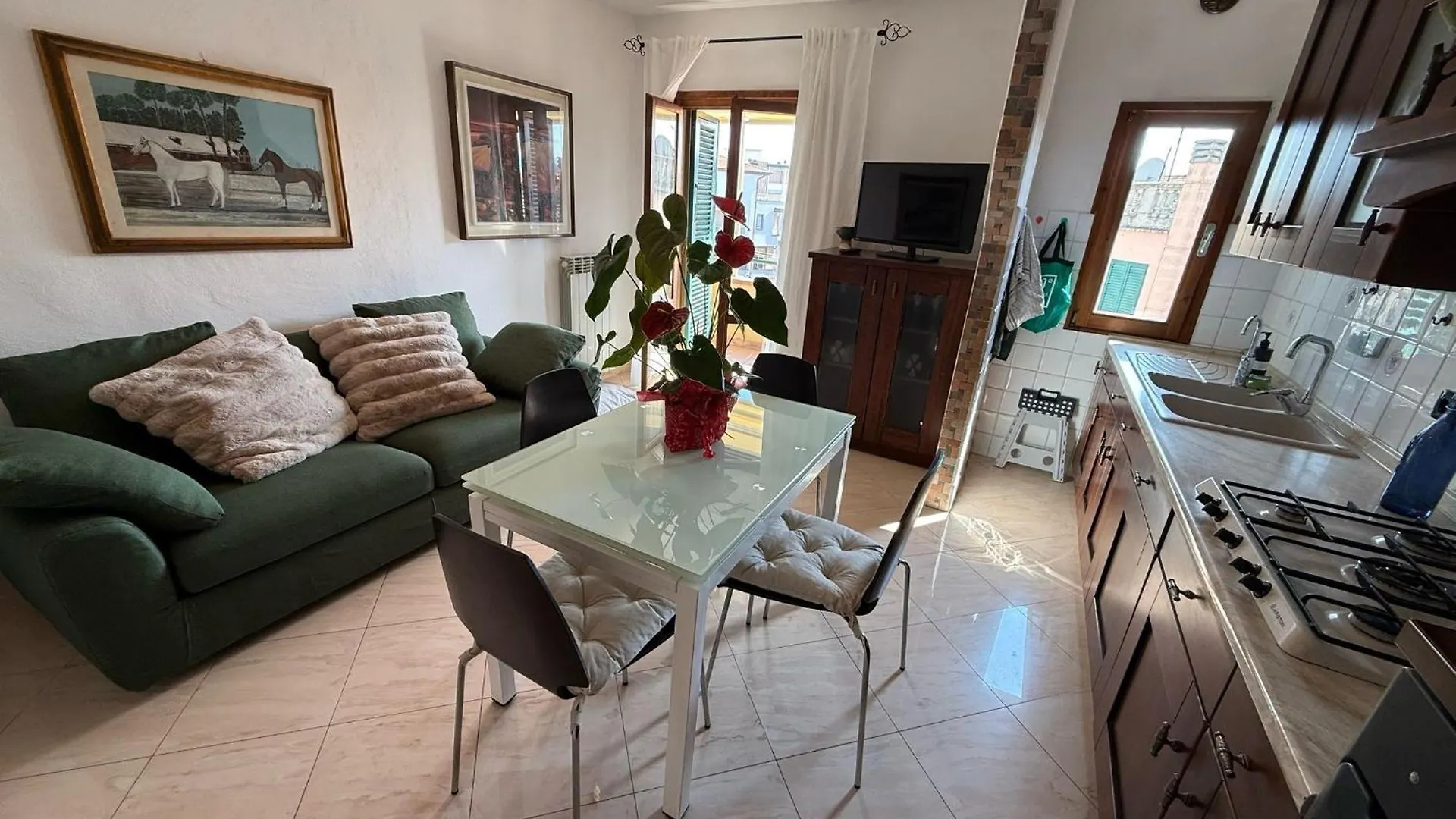 Tina'S House Apartment Certaldo 0*,  Italy
